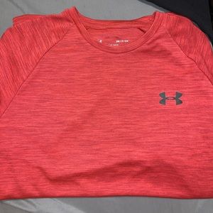 Under armor fitted shirts